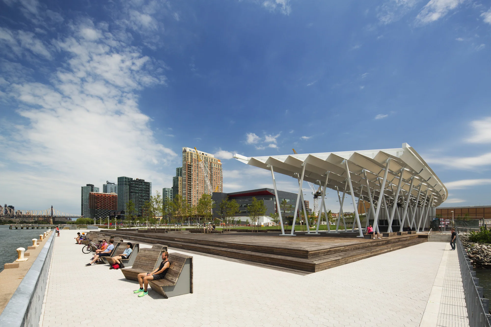 AV_Pier_and_Pavilion.jpg