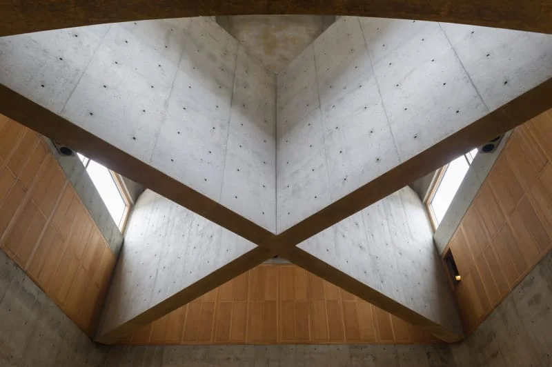 louis-kahn-xavier-de-jaureguiberry-library-at-phillips-exeter-academy 3.jpg