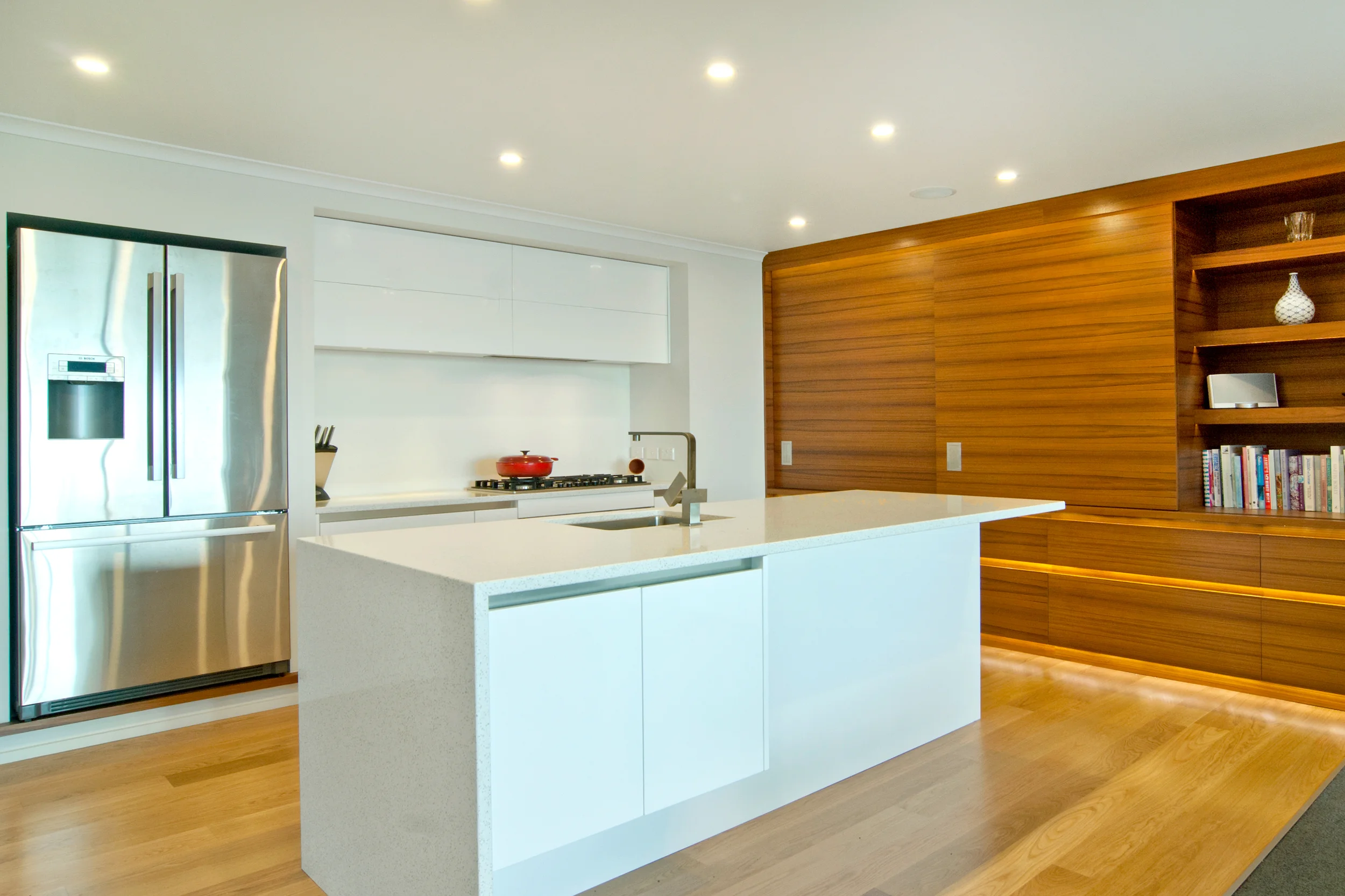 Scott Jones1 small.jpg