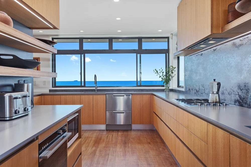 Open2view - 699 Pukehina Parade (06).jpg