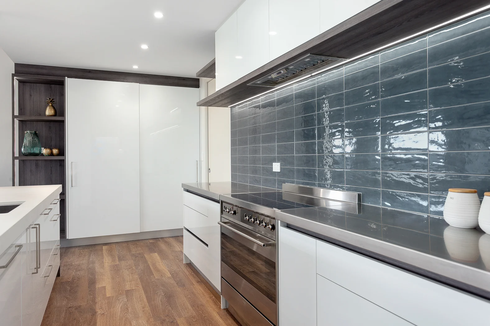 Open2view - 39 Waterways Drive (10).jpg