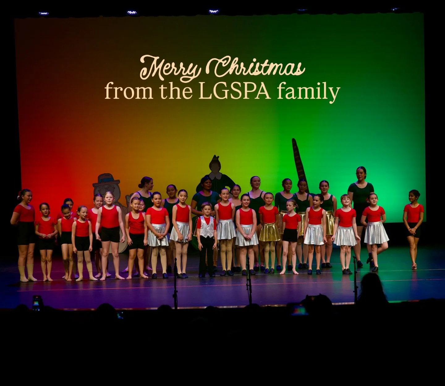 Merry Christmas from the LGSPA family 🤍🎄
We&rsquo;re so grateful for our dancers and families this season.

✨ Friendly reminder: the studio will be closed through Jan 4.
Classes resume Monday, Jan 5.