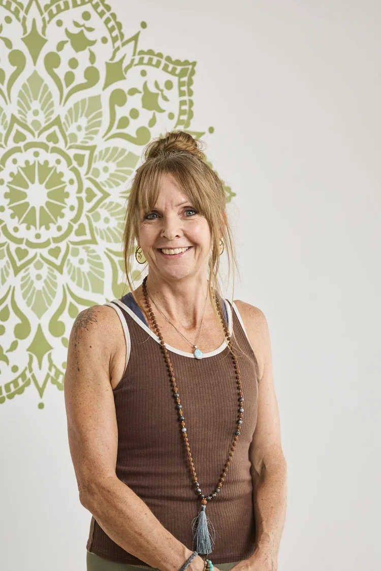Profile image of YTT instructor Nicole Sanders