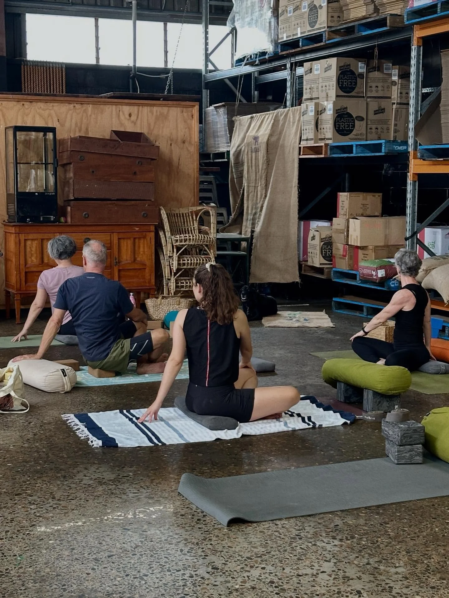 ✨ This Saturday 29 Nov 8.00am - 9.00am! ✨ Join Tes for the very last community yoga  class of the year at @q_roasters_coffee Stafford. 

Come for the yoga and stay for the best coffee in Brisbane and the community vibes. Only $12 per person. 

Thank 