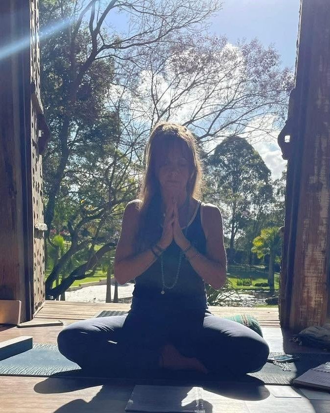 "I can't meditate... my mind is too busy."
This is probably the sentence we hear more than any other.

Somewhere along the way, many of us came to believe that meditation means sitting cross-legged like a Zen monk, perfectly still, with a c