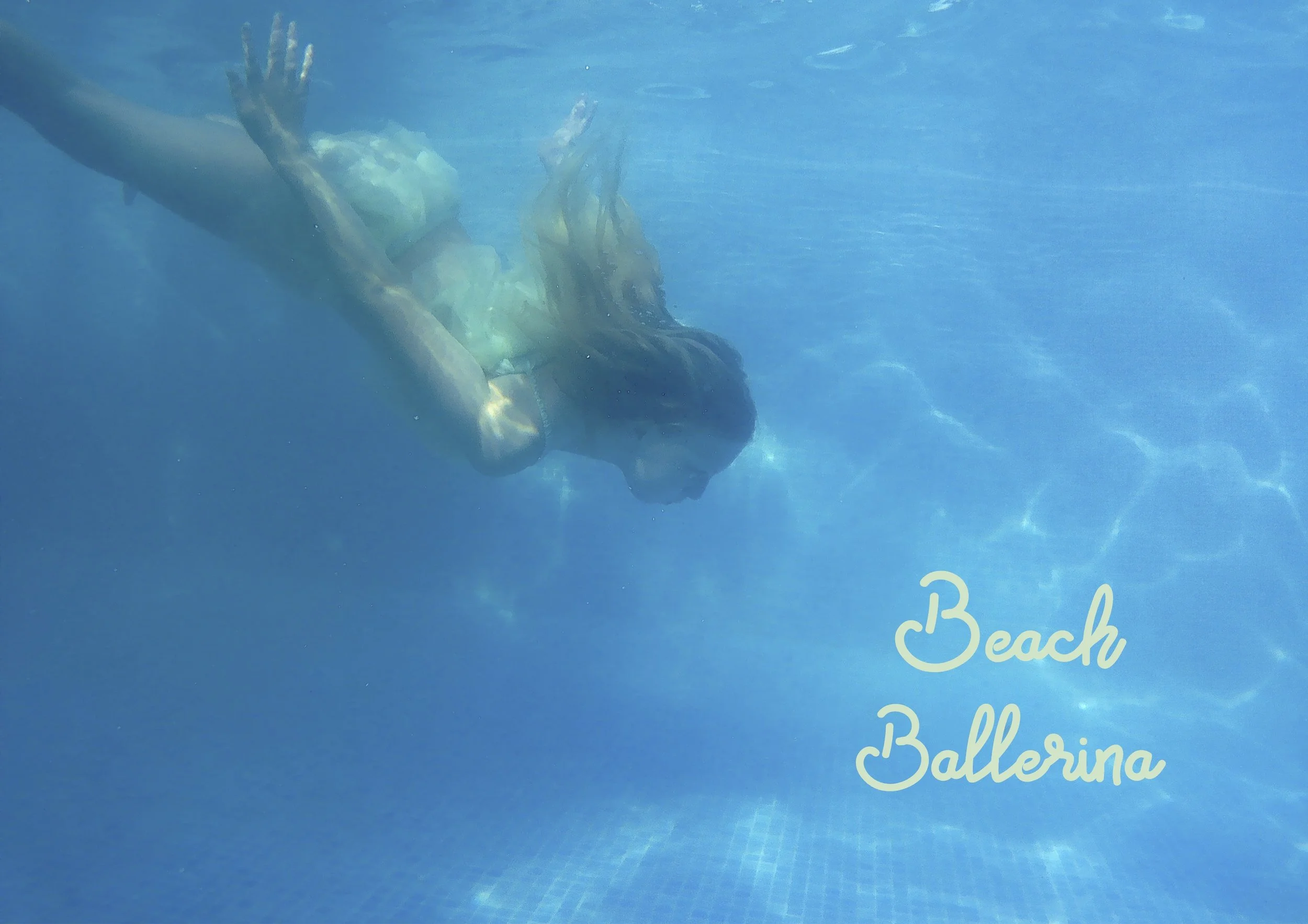 DOLLY-Beach-Ballerina-SS20-ISABELLA-neo-mint-pool-under-2.jpg