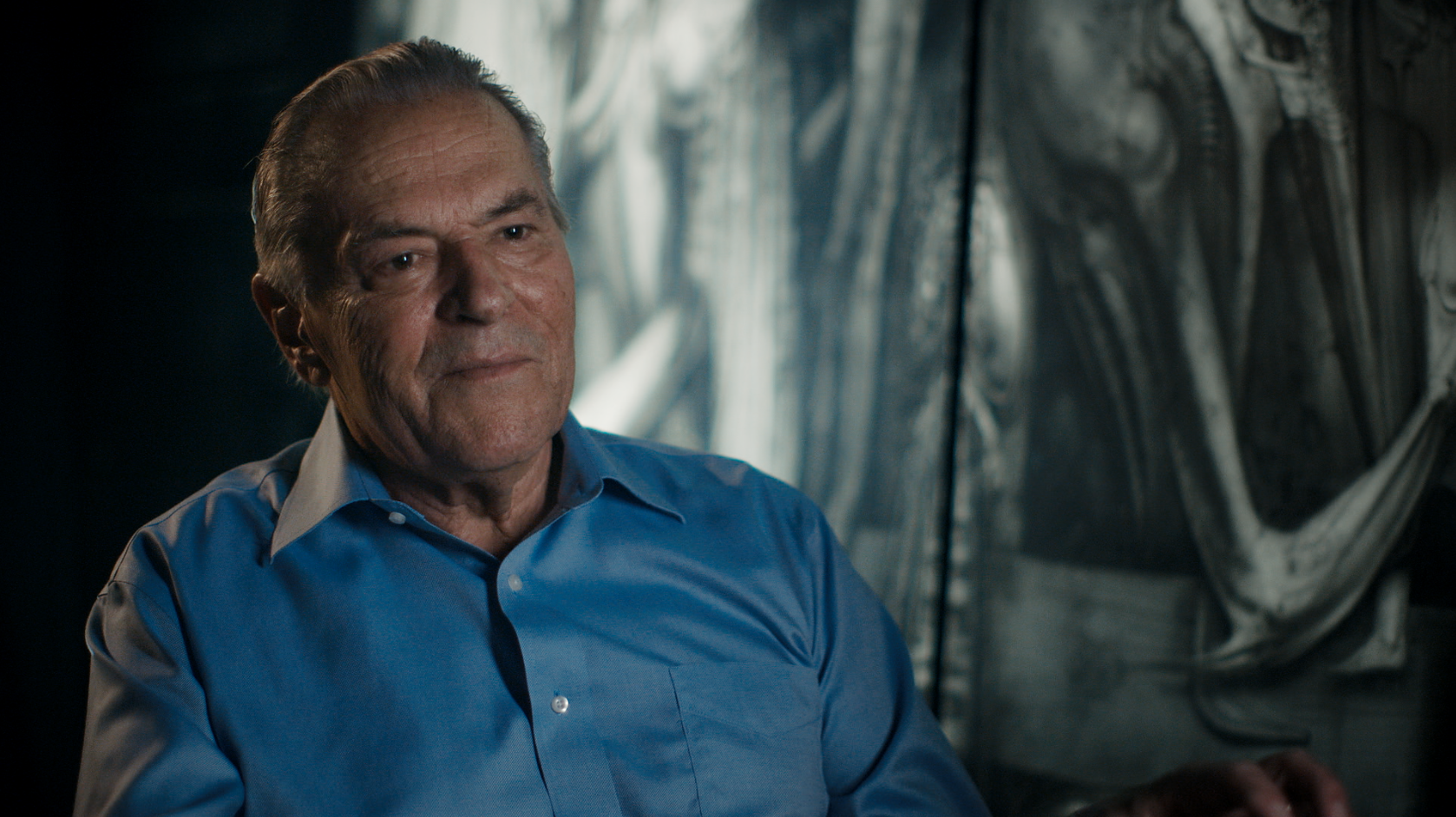 Stanislav Grof >> * Born 1931 in Prague, lives in California "I call Hansruedi a visionary, because he portraits accurately certain dark areas, that we all have, that are related to the trauma of birth, which we have never consciously processed. He also uses what Jung would call archetypal images, those are not ordinary images of every day."