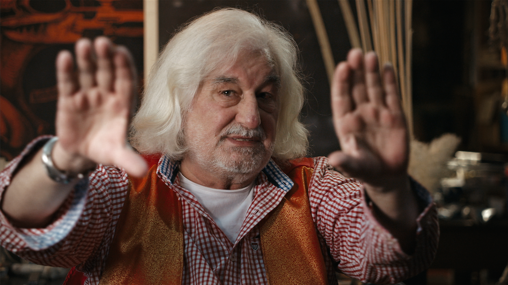 Hans H. Kunz >> *1944, † 2015, postermaker, gallerist "I consider myself lucky to have had the chance to be around this extraordinary person and unique artist. I'll never forget his joker‘s gaze and his mischievous and distinctive smile."