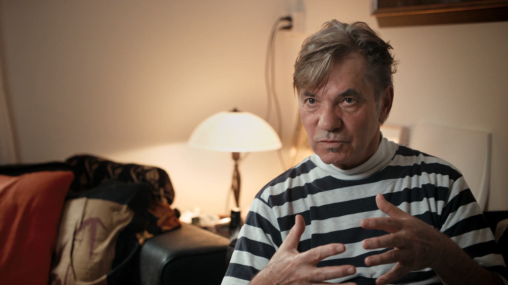 Paul Tobler >> * Born in 1943, doctor, lives in Zurich "Lots of people think he must be a really odd guy you can't make contact with. But he's totally open. Somehow it goes together: the absolutely nice, friendly, decent, reserved guy with integrity who is never brusque - and his artwork."