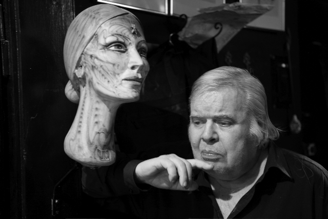 HR Giger next to the bust he had created of his deceased girlfriend Li. December 2011 © Christian Schwarz