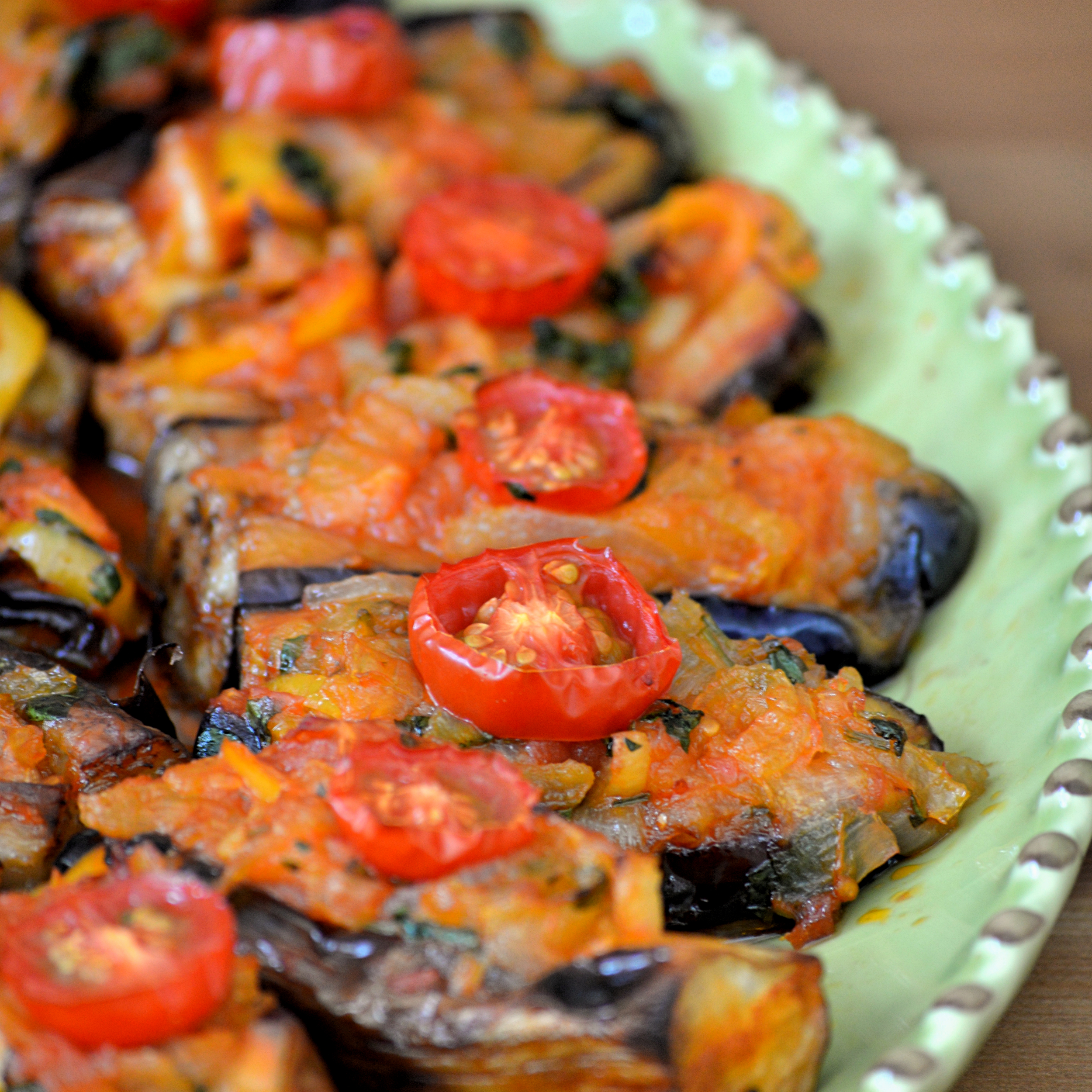Eggplant stuffed with caramelized onions Vegan, gluten free