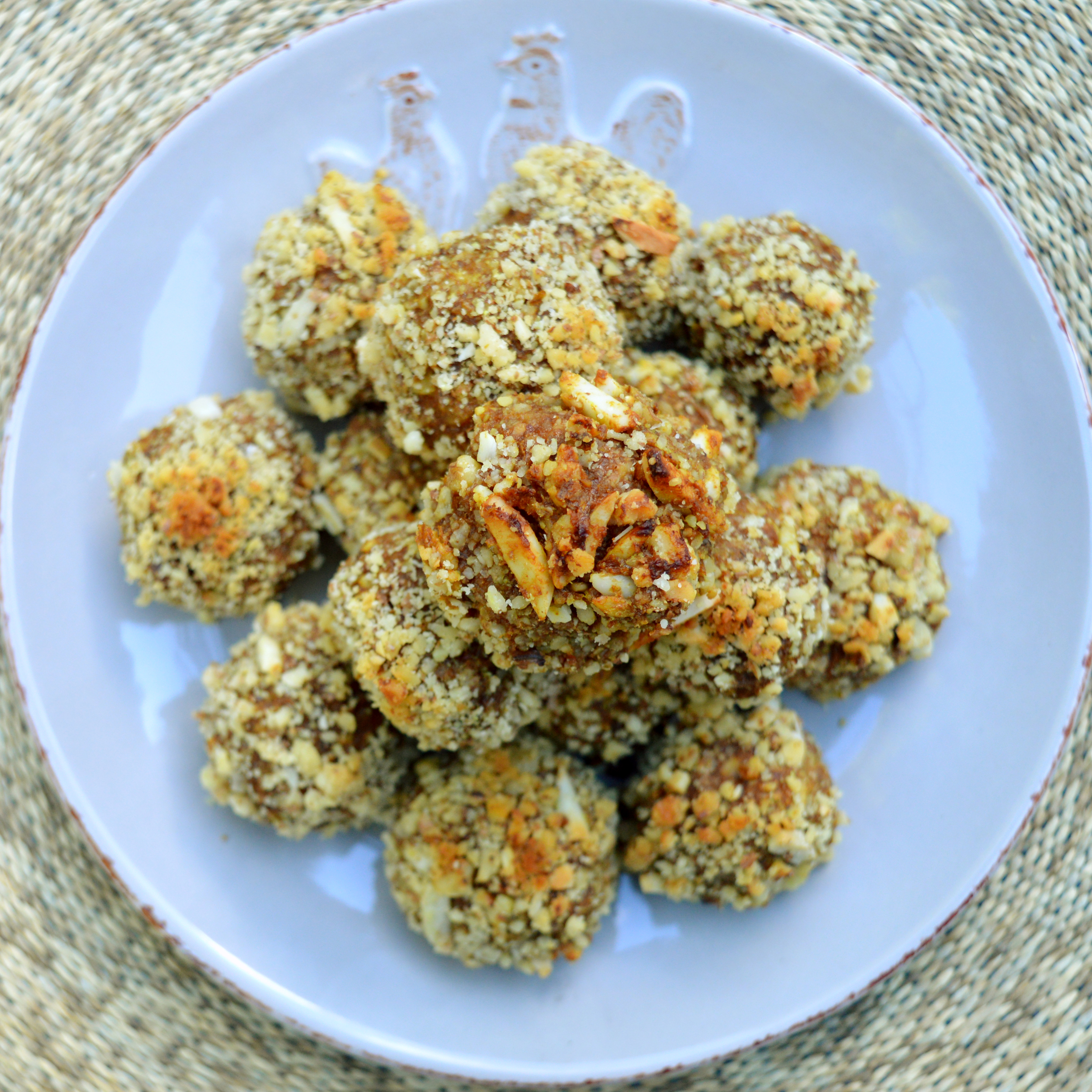 Apricot Turmeric balls