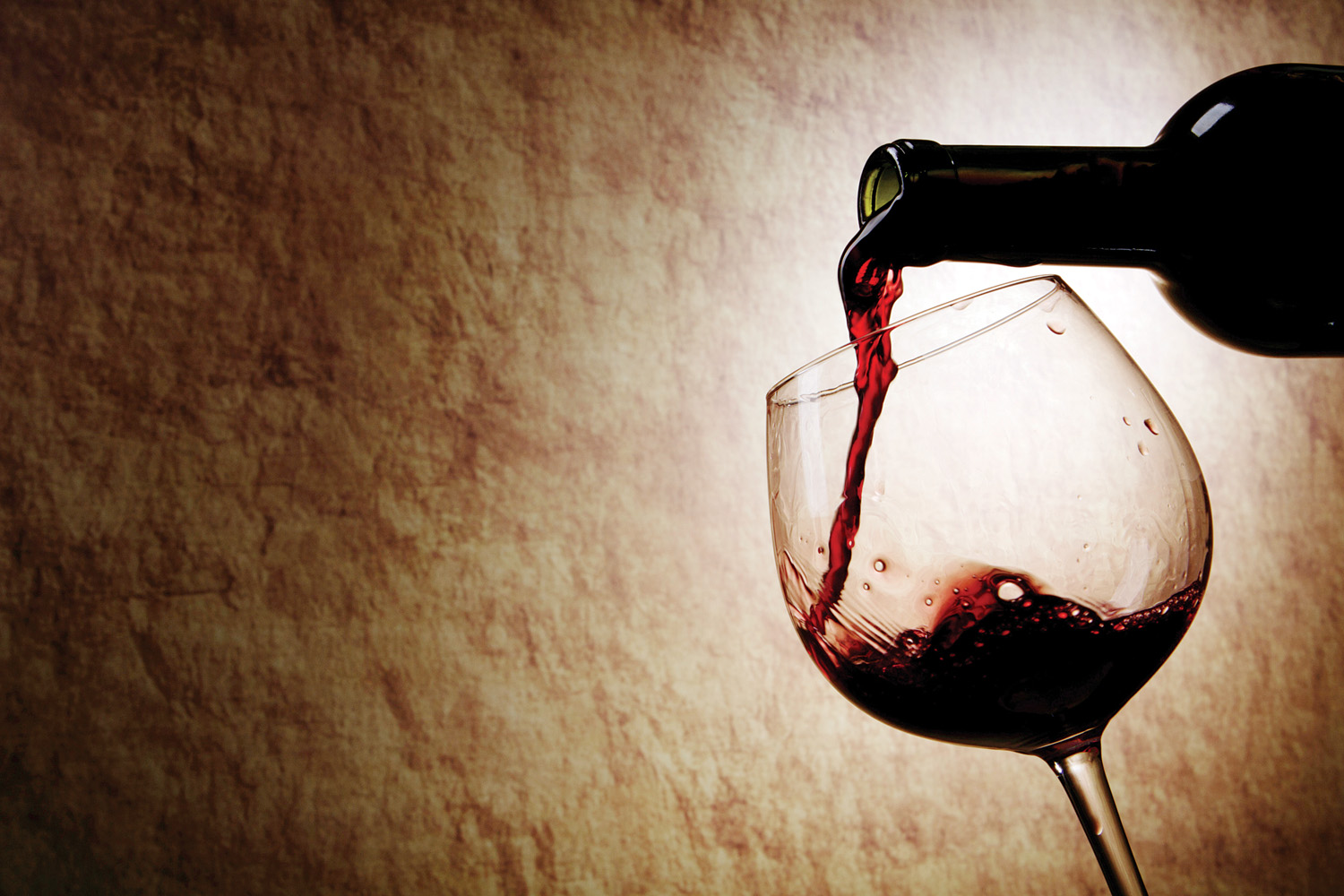 Free Wine at Eaton Centre