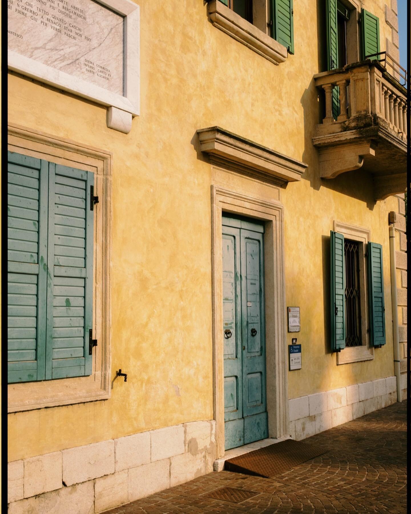 Un paseo por el Lago di Garda. 

#peschieradelgarda #lagodigarda #italia #xpro3