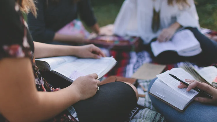 College-images-biblestudy.jpg