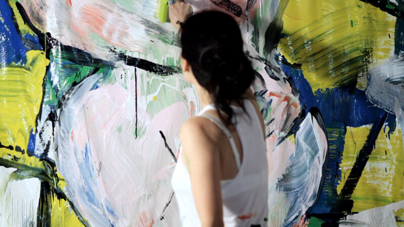 LUCY_LIU_PAINTING_FILM_FINAL_op.jpg