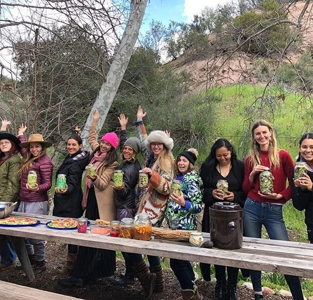 Healing in community :: we need each other, whether over the digital ethers or especially in the flesh, gathering together in nourishing or sacred practices and experiences, in play and collaboration, in support and presence with, it is all medicine, food for the heart, body, and soul. I&rsquo;m so missing gathering beings together in person in nature, tuning into our nature, and making cultured foods in community; it&rsquo;s such a magical, playful, alchemical event. It was so fun and nostalgic to offer a digital quickie version today and get more of you bringing ferments into your kitchens! If you missed it you can catch it on the @foriawellness IGTV, and hopefully we&rsquo;ll all be gathering together again soon making sweet music and medicine with our hands and hearts. Til then, happy krauting in your kitchen, singing your heart prayers, and nourishing yourselves and eachother in all ways available to you at this time.