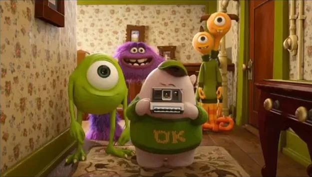 TWC MonstersU - Sharing Photos