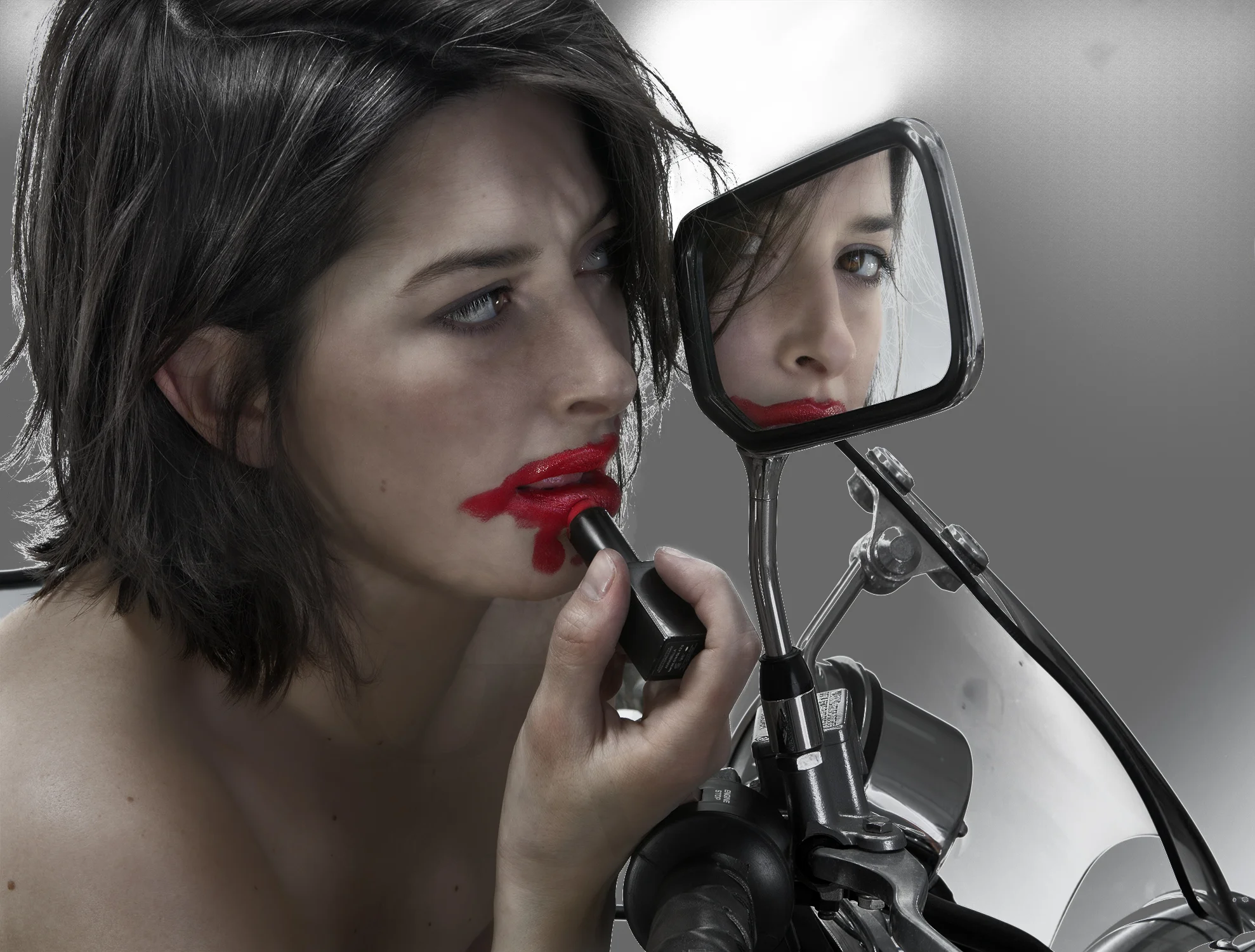 MAKE-UP MIRROR