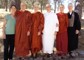 Becky, Ayya Anandabodhi, Ayya Ahimsa, Anagarika Shannon, Ayya Santacitta, Guiding Teacher Konin