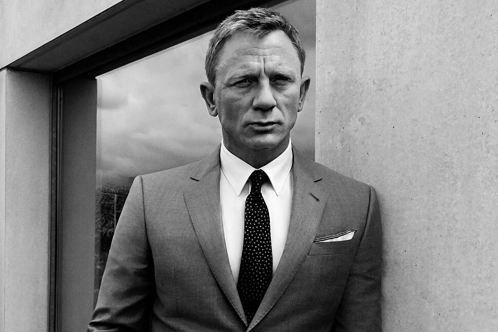 James Bond - DC1.jpg