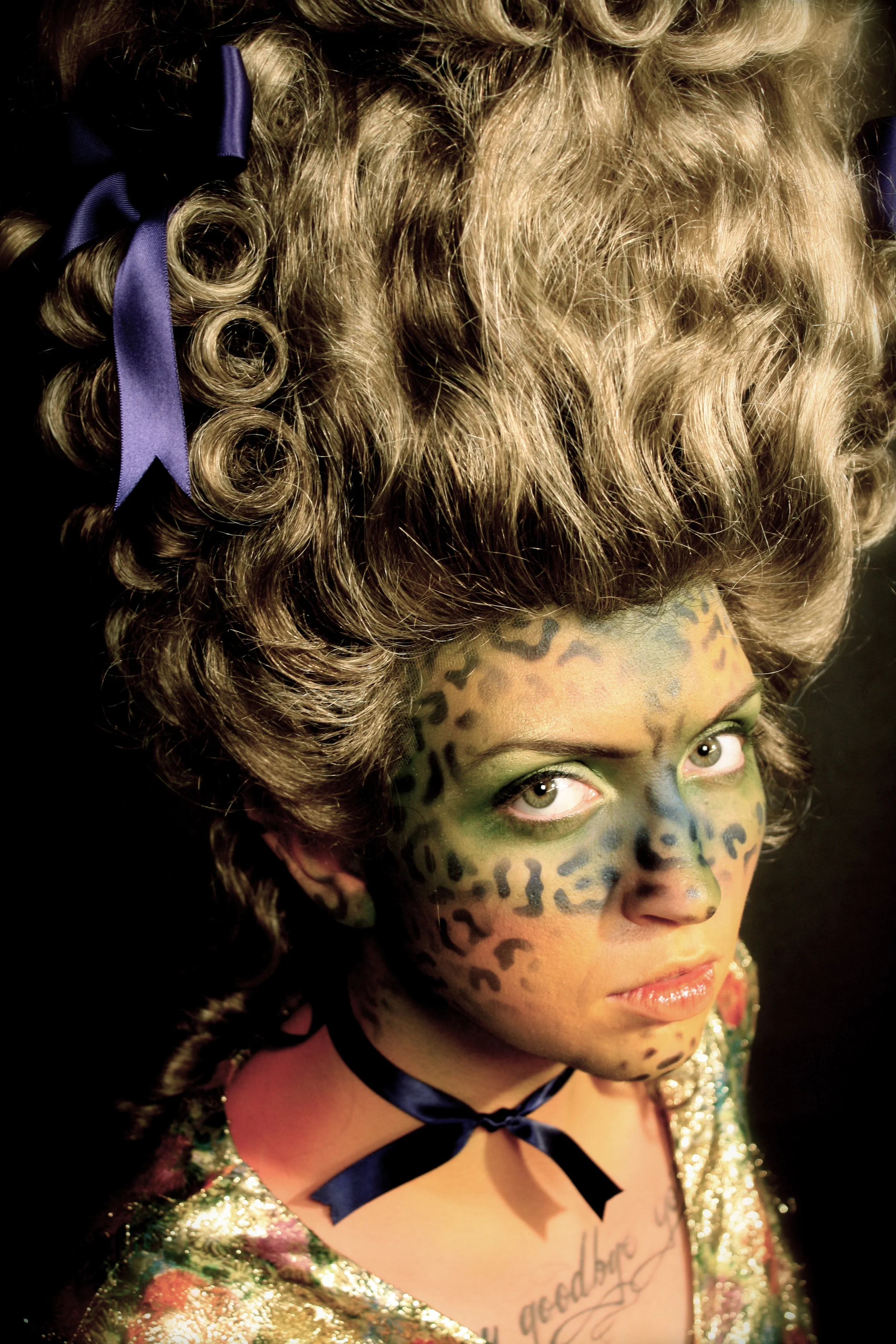 Quick Front and Cage, Airbrush Makeup