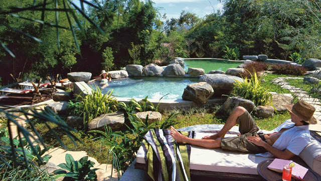 four+seasons+tented+-+relaxe.jpg