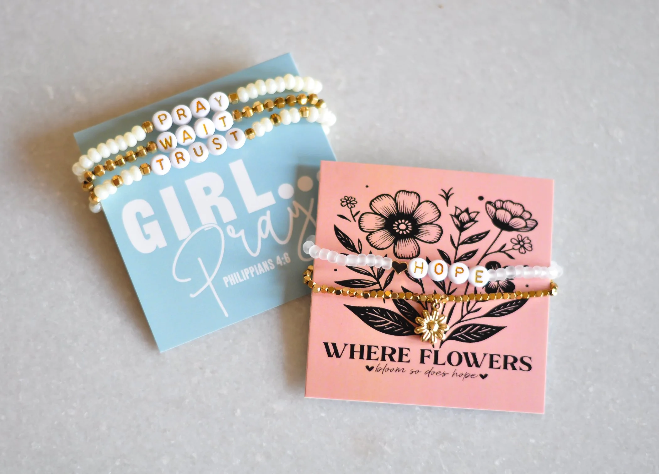 trendy classic white and gold beaded bracelet set with inspirational cards