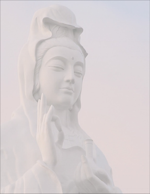 statue-sm.png