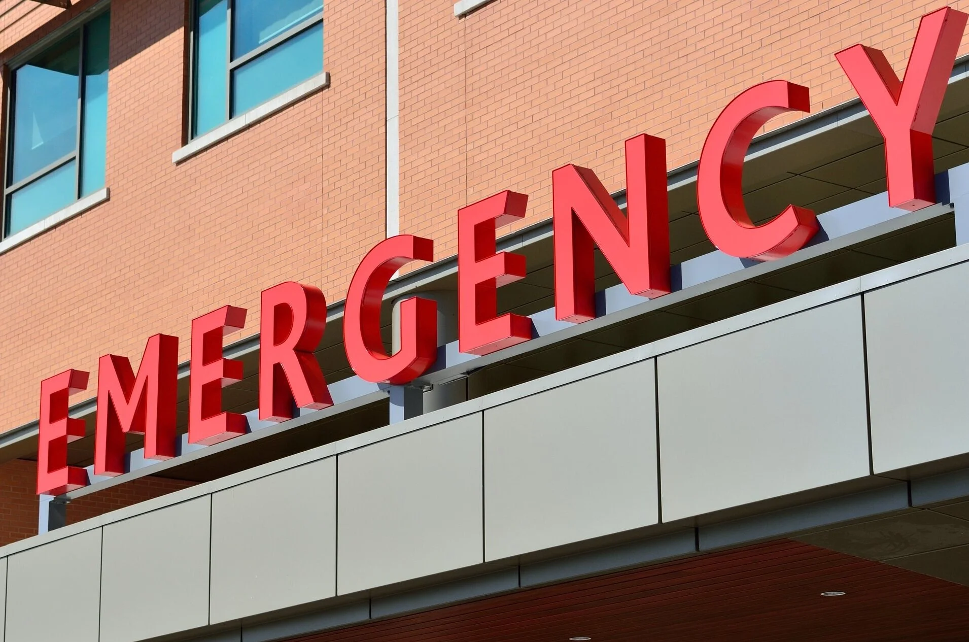 ambulance-architecture-building-263402.jpg