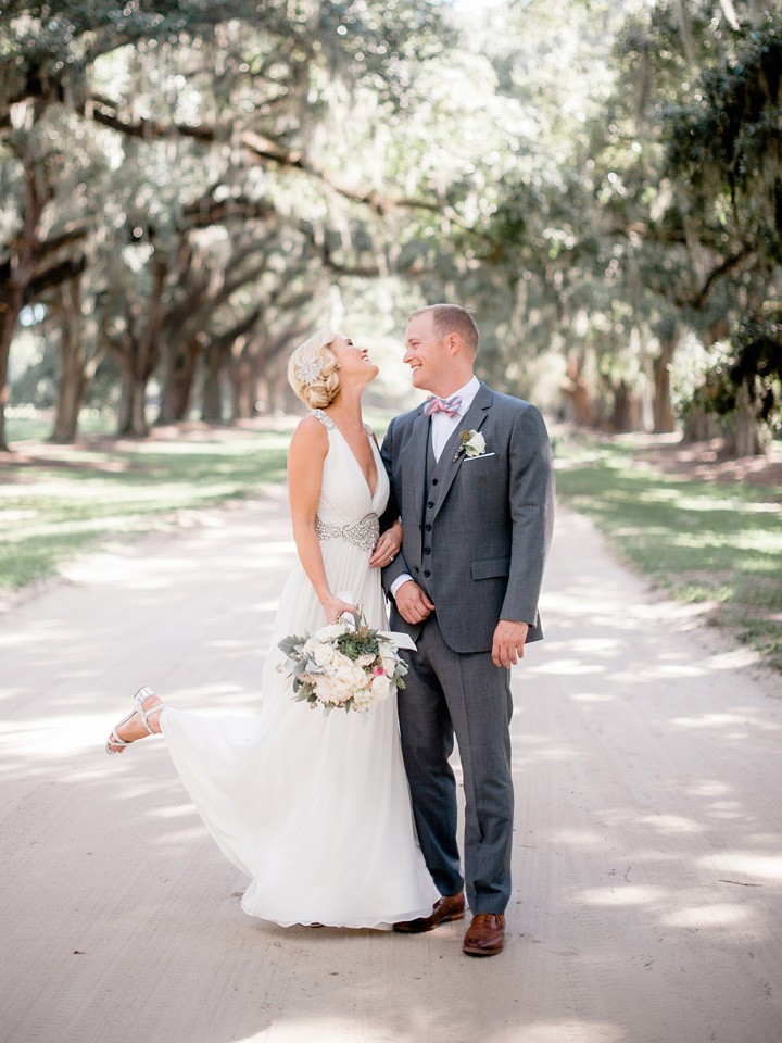 10boonehallplantationcharlestonweddingphotography.jpg