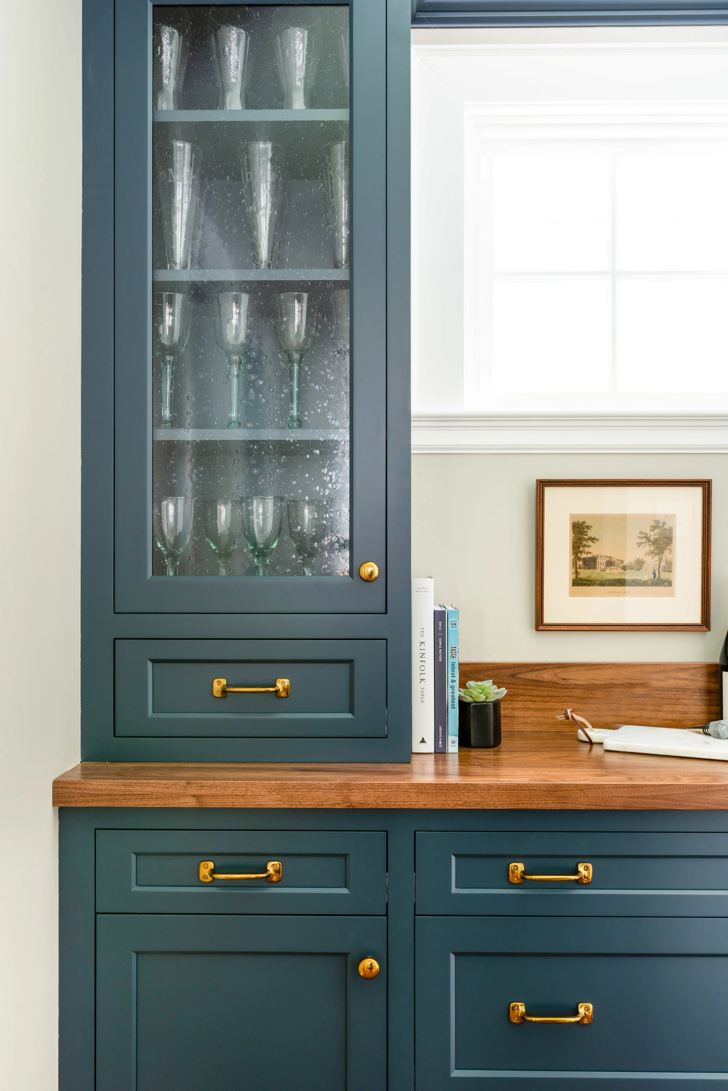 PinneyDesigns Chestnut Hill kitchen-4739edit.jpg