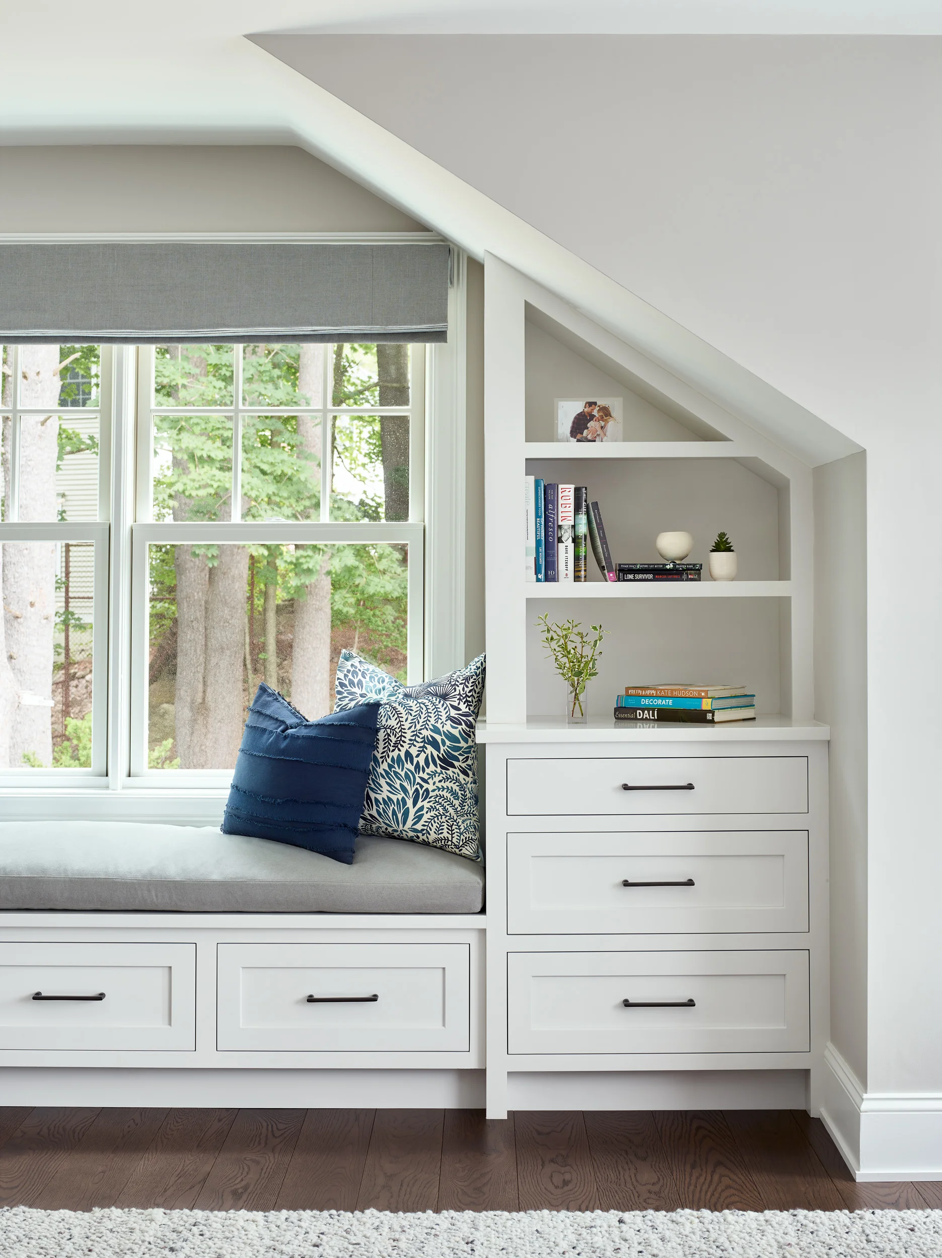 PinneyDesigns_UpweyWellesley_MasterBuiltInVert_Final_SMALL.jpg