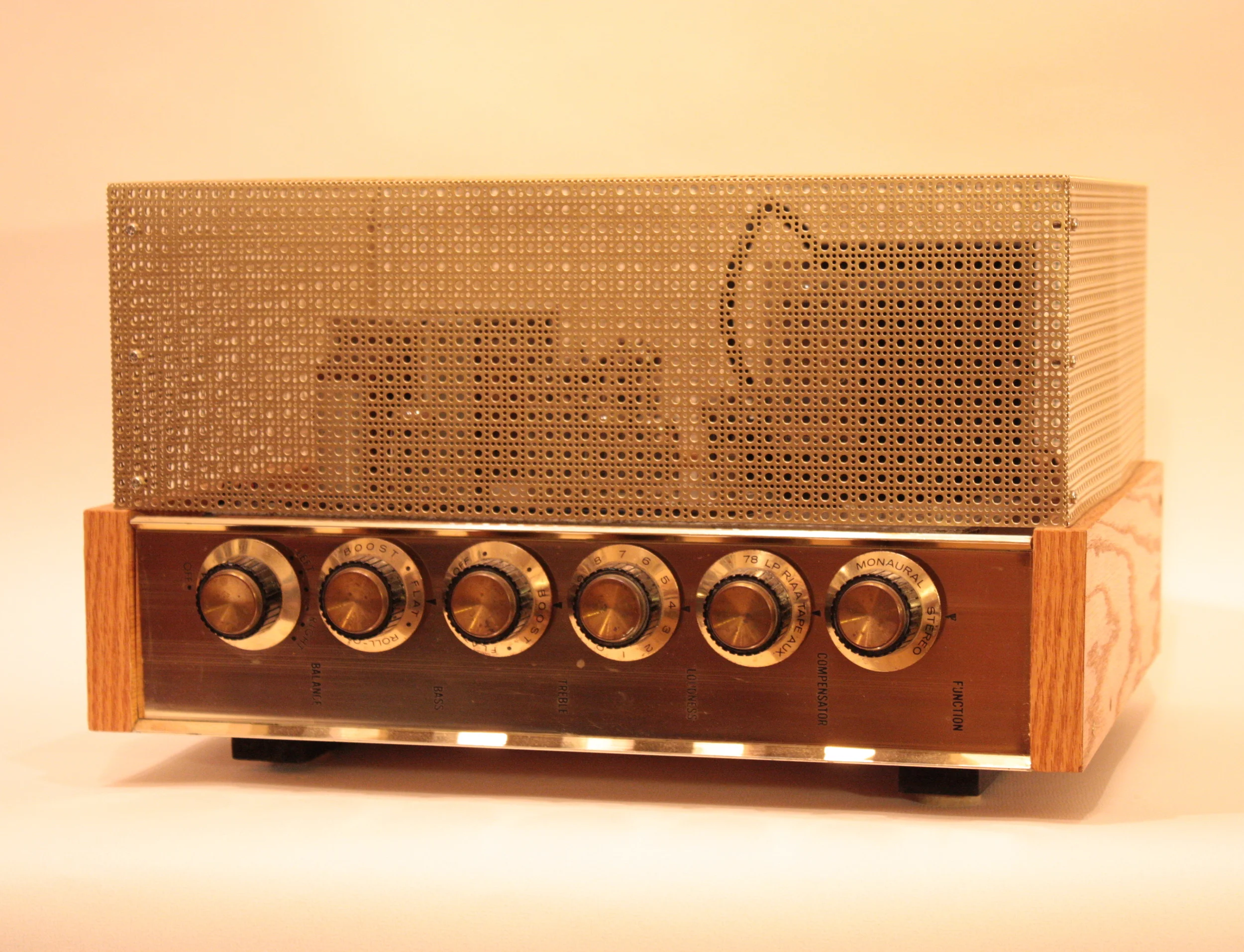 1958 Motorola - Tube Amplifier
