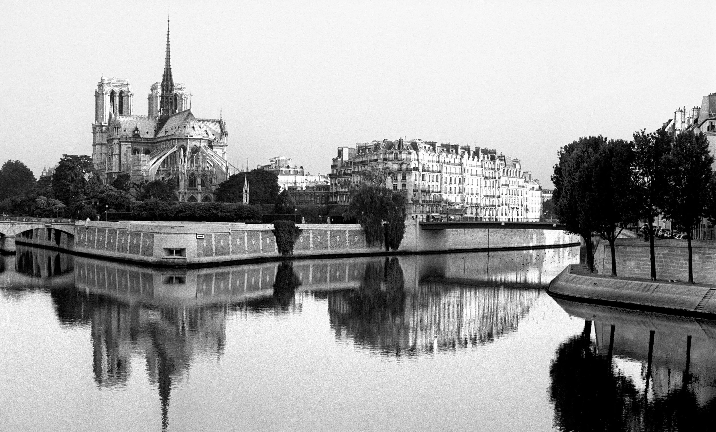Mirroir-sur-Seine.jpg