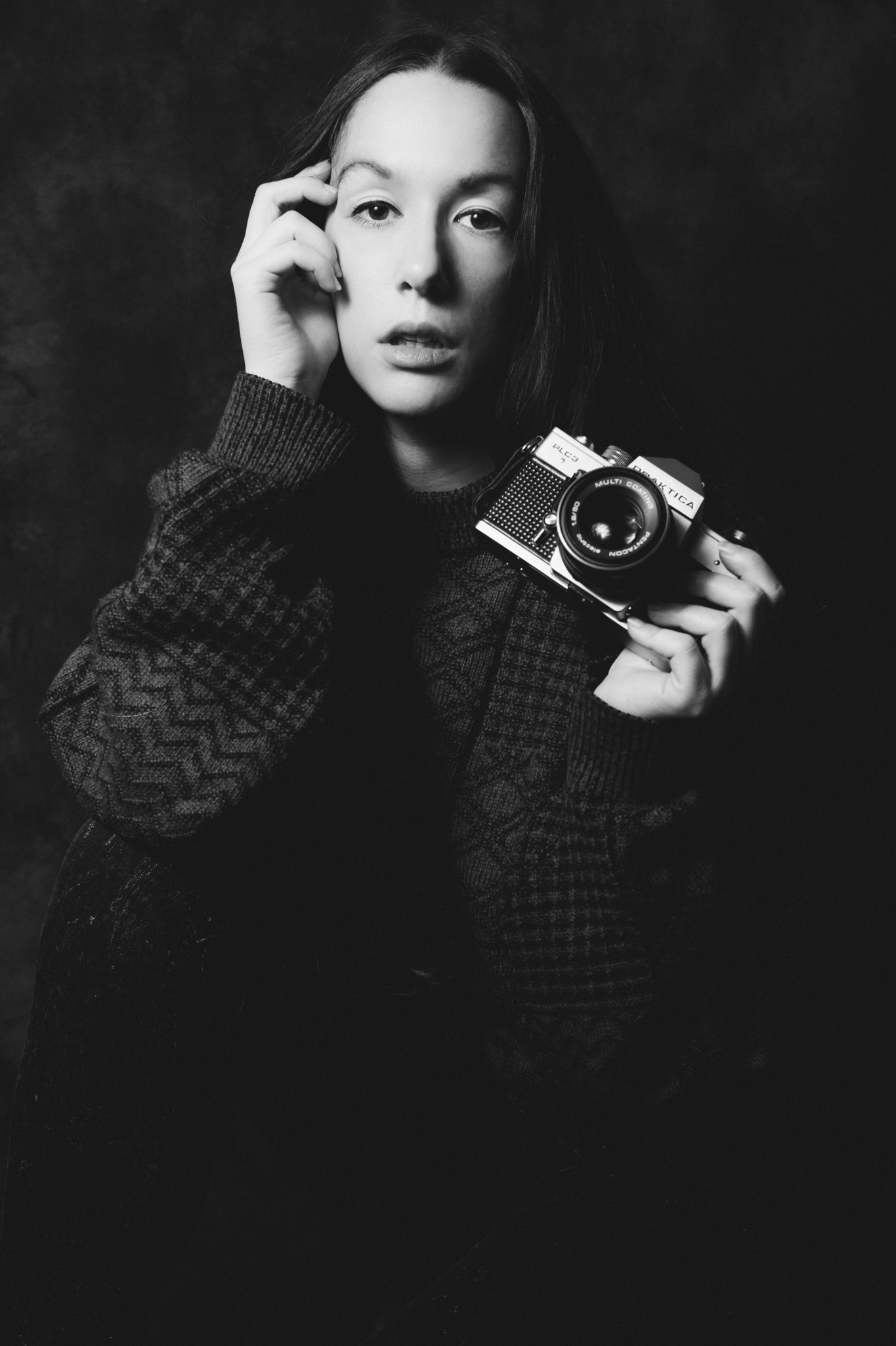 Self-Portrait / Ellen Richardson