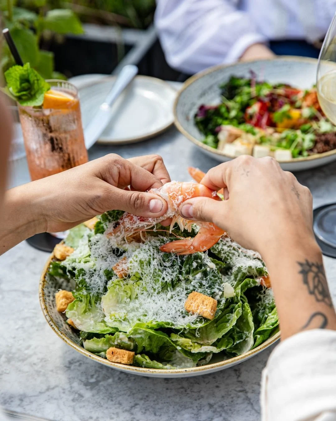 One of Brighton&rsquo;s newest openings and an absolute dream to shoot, @pearlycowbrighton sits inside No.124 GuestHouse, a boutique hotel in the heart of Brighton. Bringing high-end grill vibes to the seafront, there&rsquo;s nothing I love more than