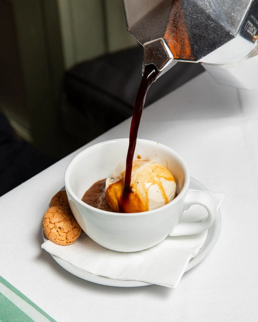 Tucked into an 18th-century fisherman&rsquo;s cottage in Brighton&rsquo;s Lanes, @ilbistro feels like a little slice of Italy in the heart of Brighton. Nearly five decades later, the glow of tradition still lingers in every plate!