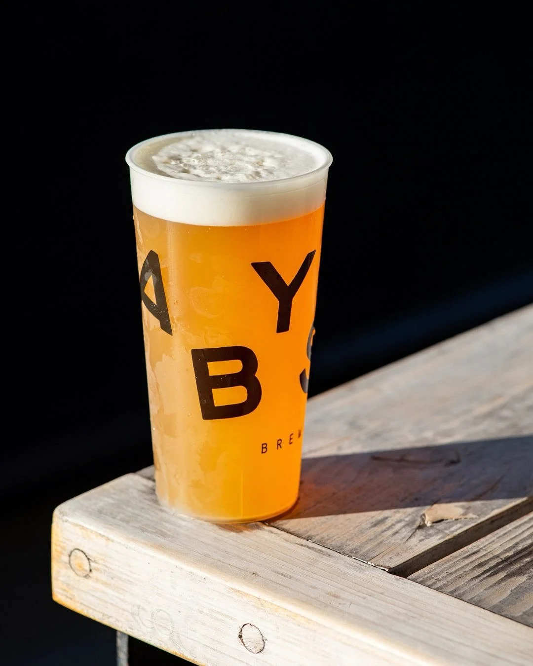 Golden beers, golden hour, golden people. @abyssbrewing doing summer just right, riverside at @abysspopupnewhaven