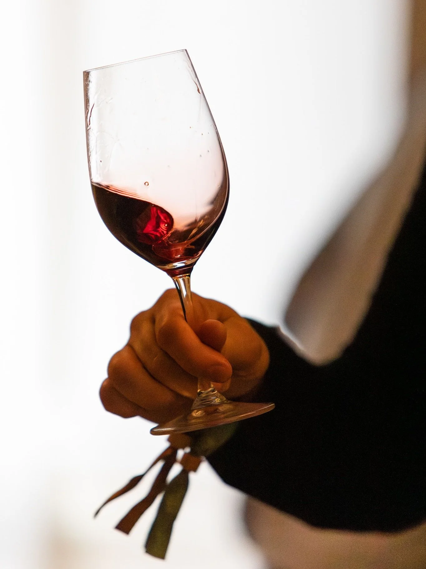 Another year, another incredible @decanter Fine Wine Encounter at the iconic @the_landmark_london in Marylebone. The sheer scale of this prestigious event, featuring thousands of top tier wines from over 100 international producers from all corners o