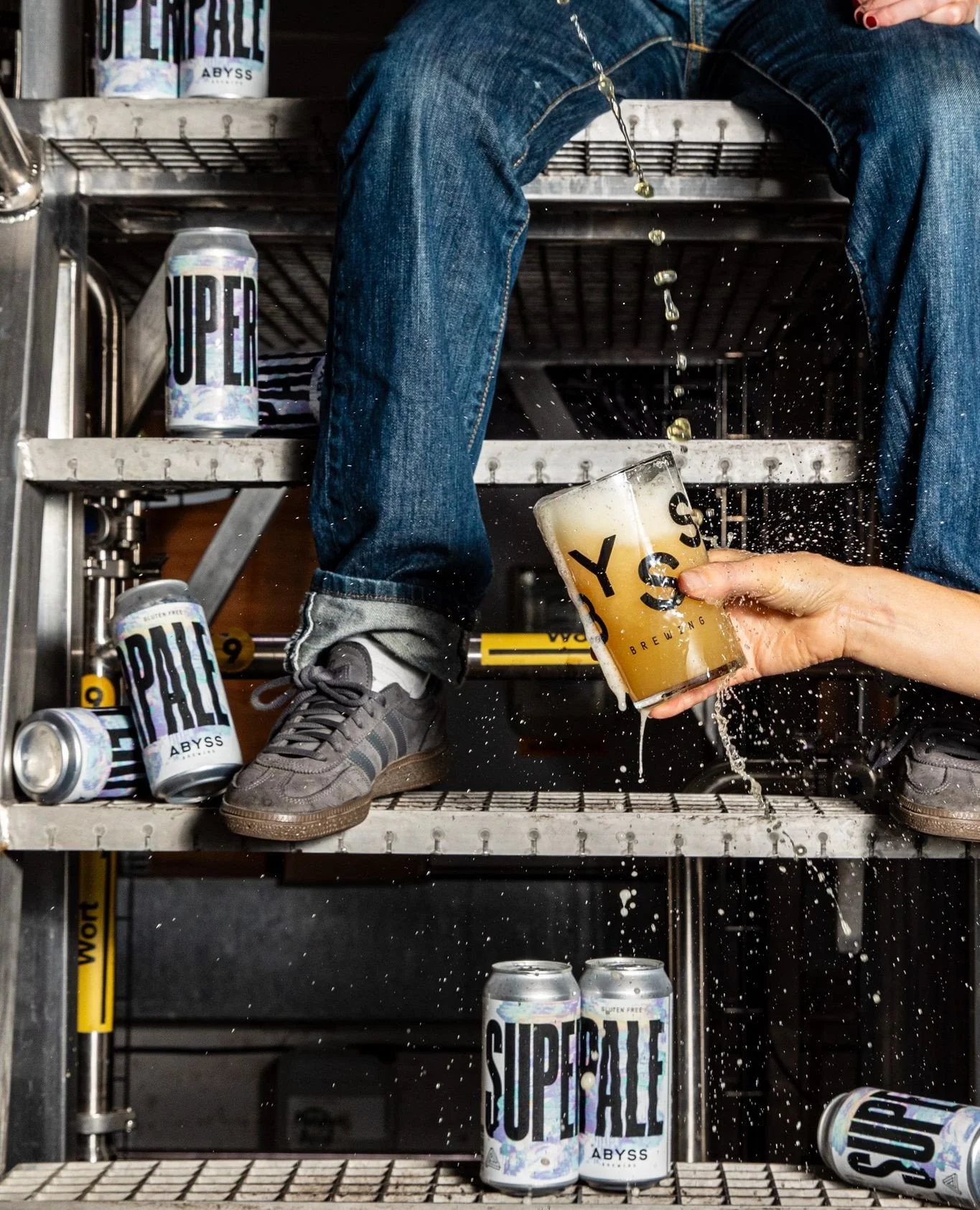 Into the ABYSS🍺⁠
⁠
Getting messy with the crew at @abyssbrewing - pours, splashes, clean-downs (thanks Andy) and all the good chaos that comes with life in the brewery.⁠ Make sure to swipe for the ridiculous beer cascade.⁠
⁠
A look at the hands, hus