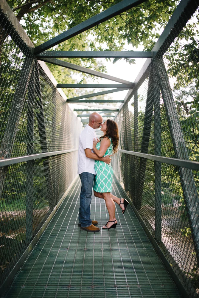 kiss-bridge-engagement.jpg