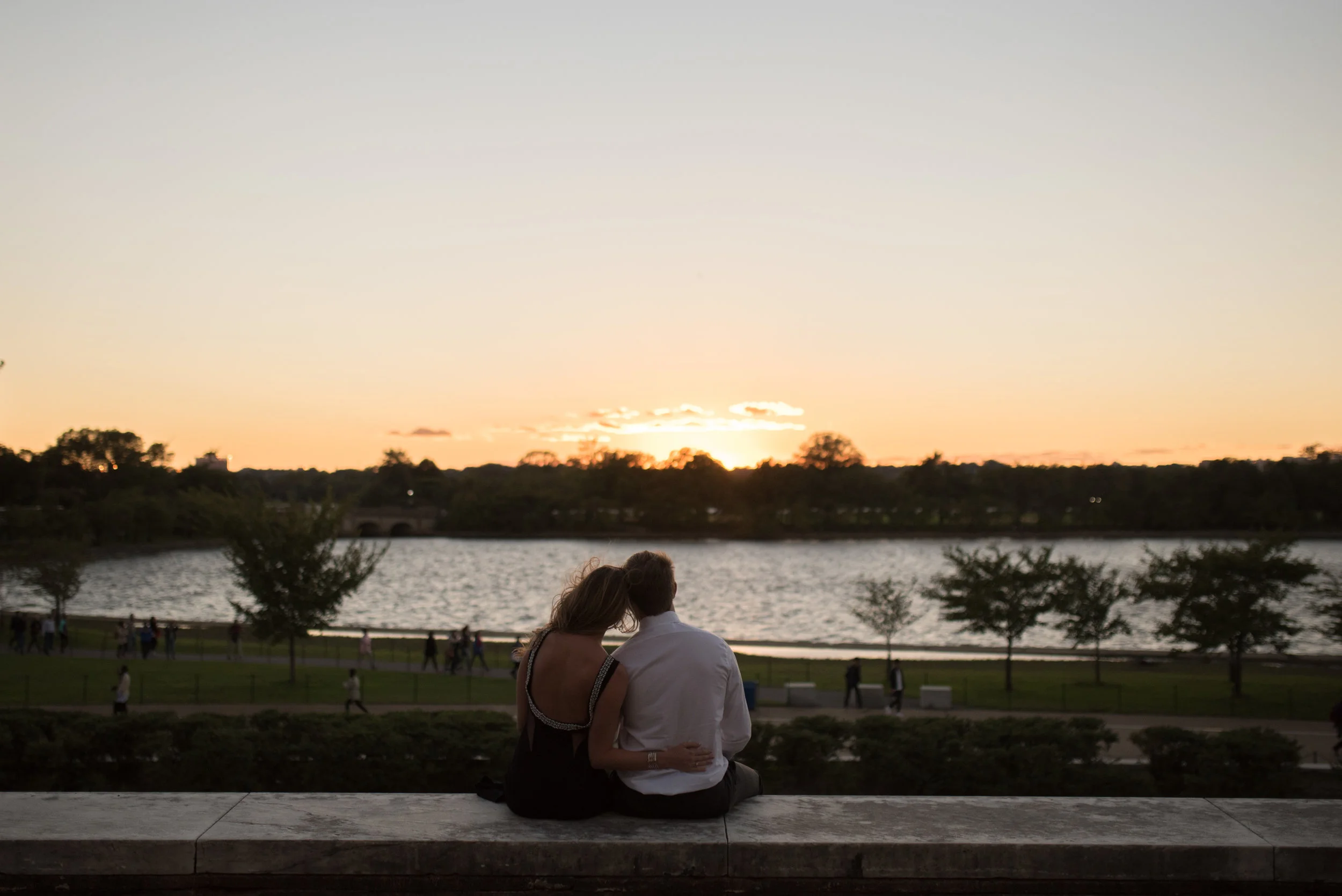 engagement-portraits-dc-sunset.jpg