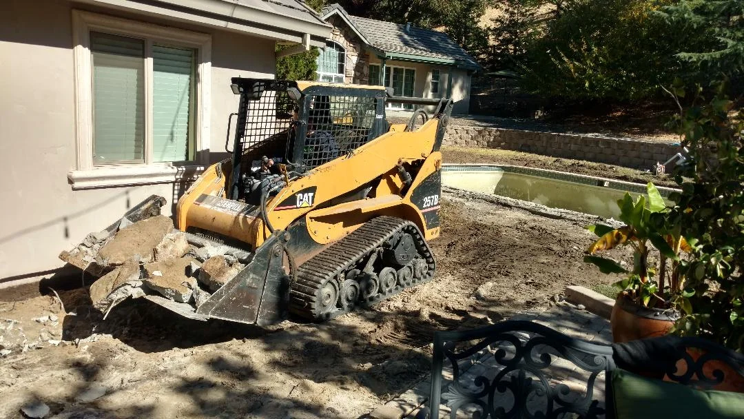 Excavation Phot 2018.002.jpg
