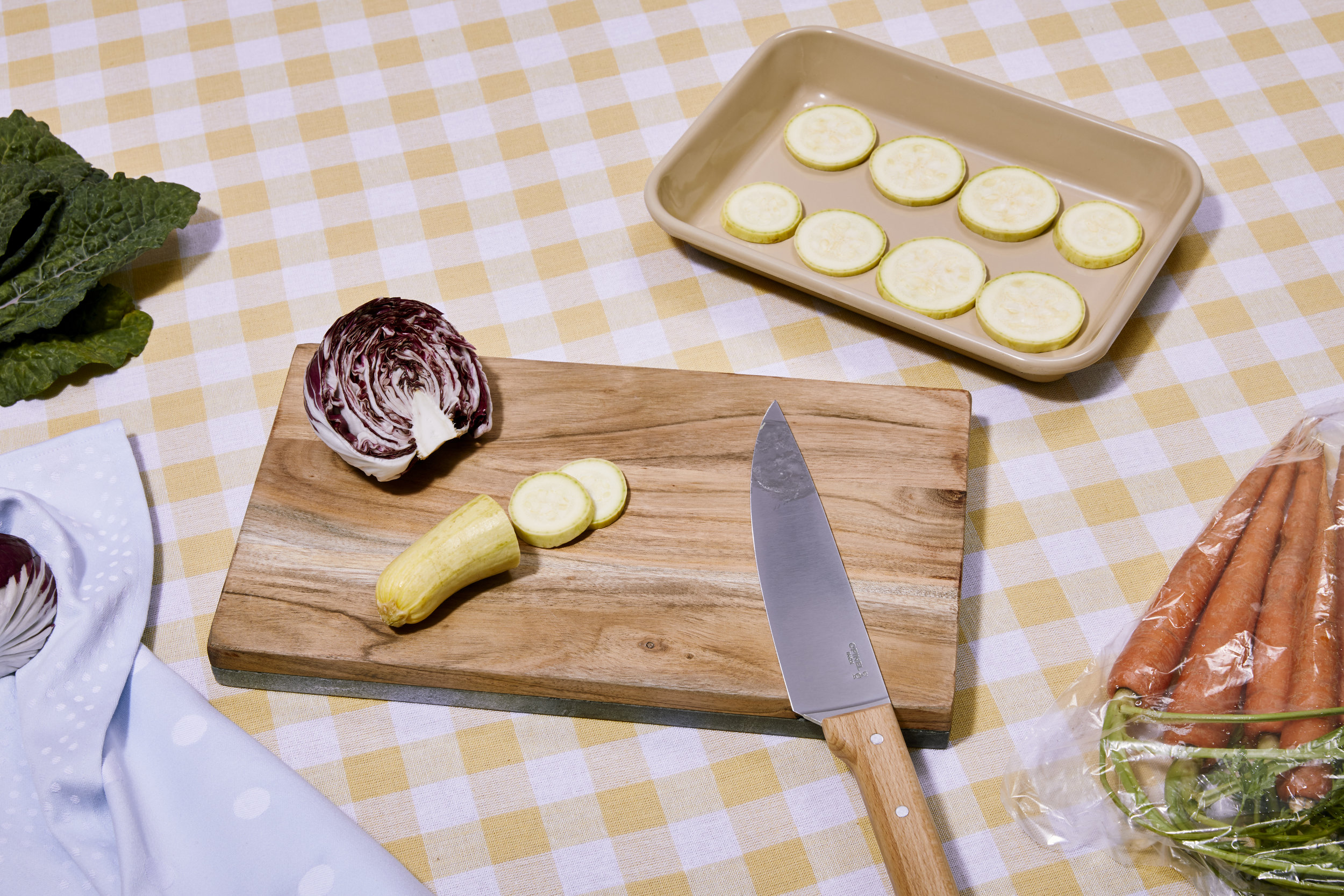 L205c_0518_Chopping_Veggies_013.jpg