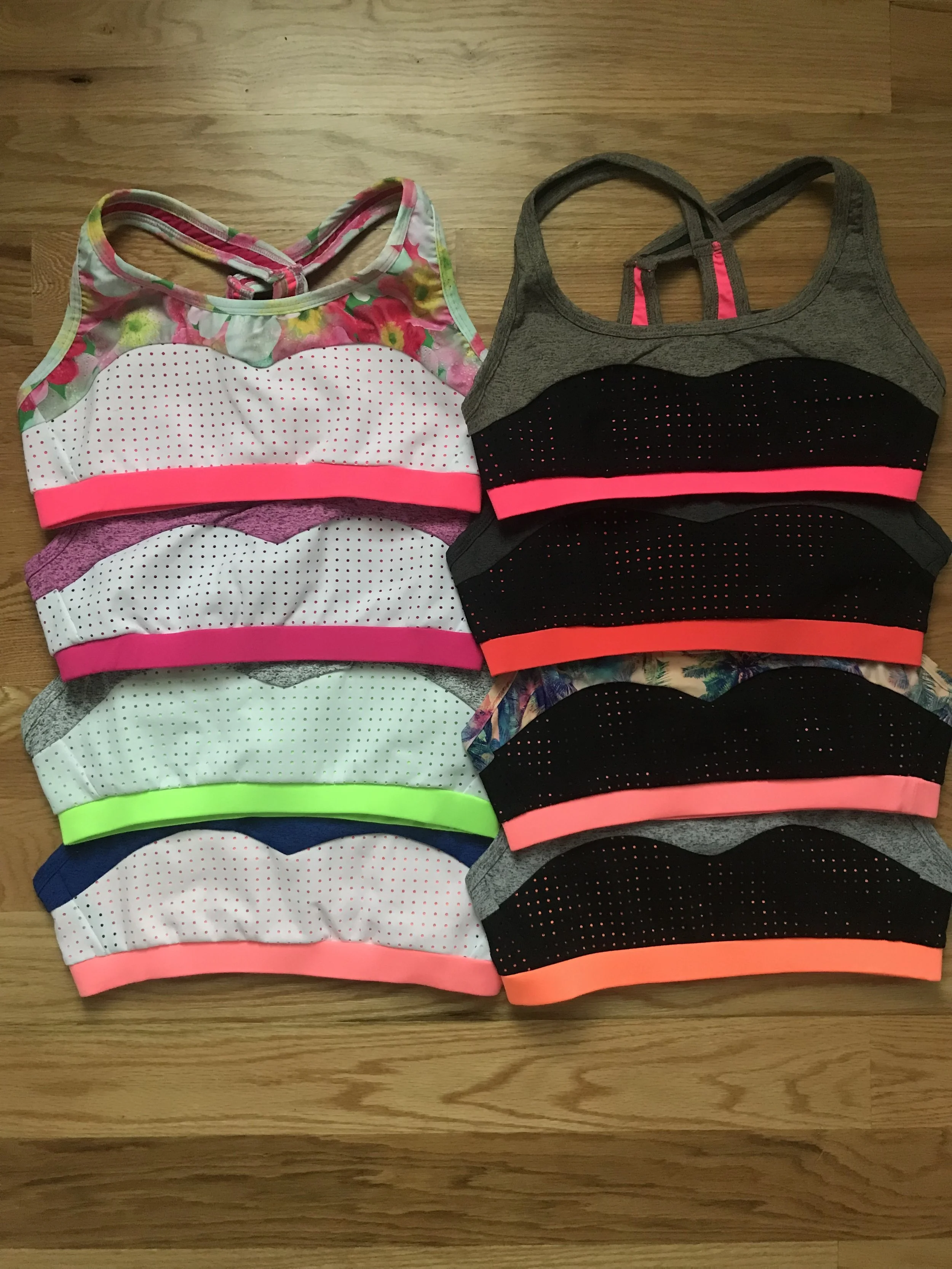 Grab Bag: sports bra for $18 (XS only)
