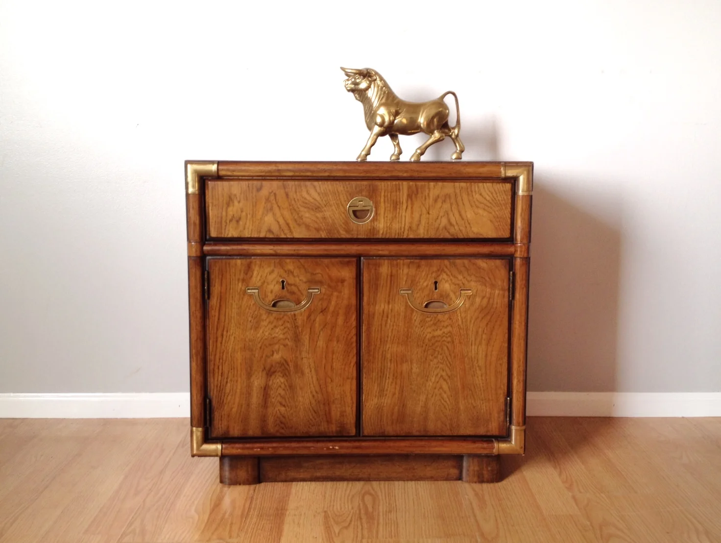 vintage Drexel Accolade cube nightstand.