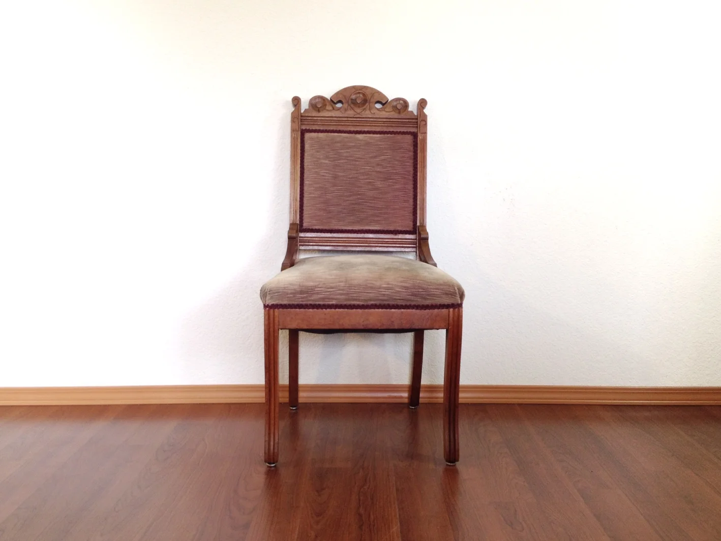   Contact us at ReRunRoom@gmail.com for details, more pictures, shipping quotes, and purchasing information!  