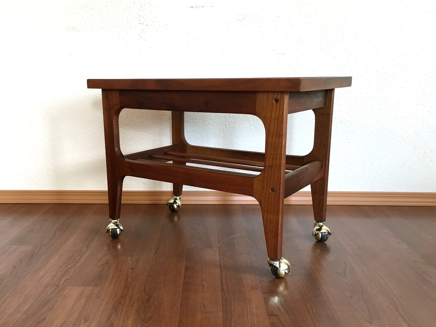 vintage mid century modern TV stand.