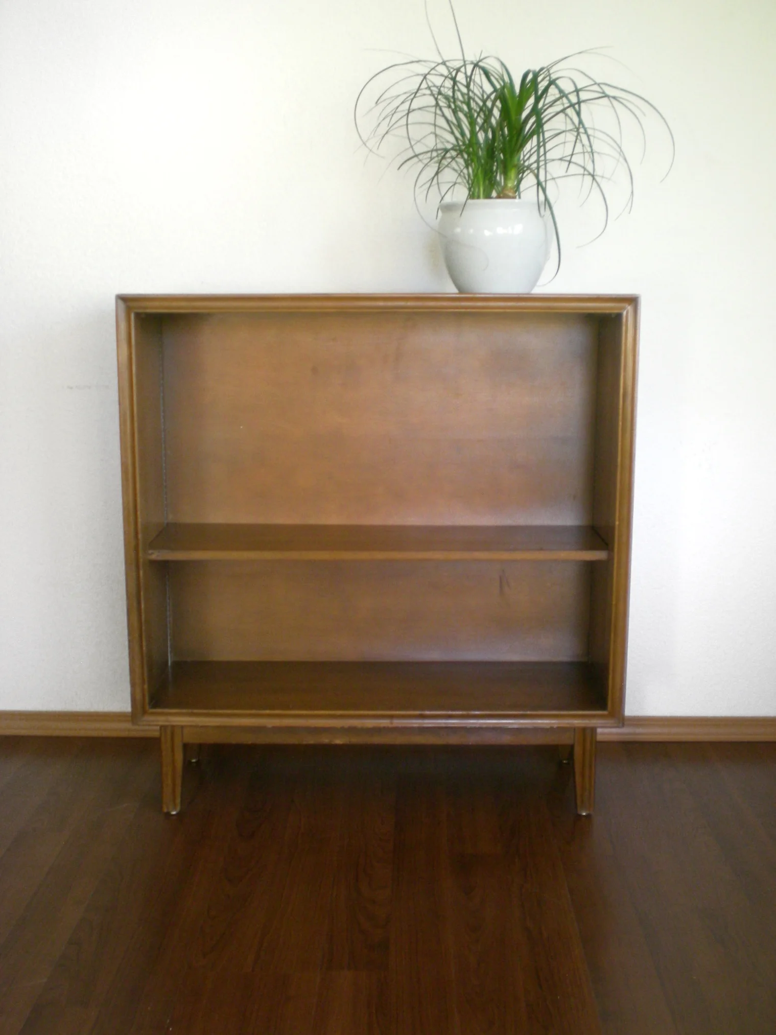 vintage mid century modern bookcase.